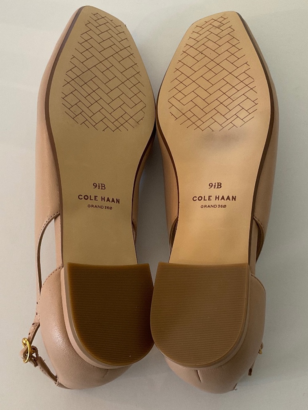COLE HAAN Bria Cutout Flat Square Toe In Brush Tan Leather Size 9.5 NEW - Picture 7 of 11